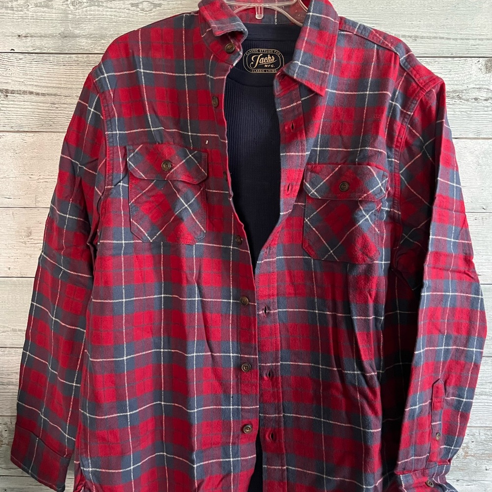 Mens Red and Blue Flannel shirt with blue thermal shirt to wear underneath!